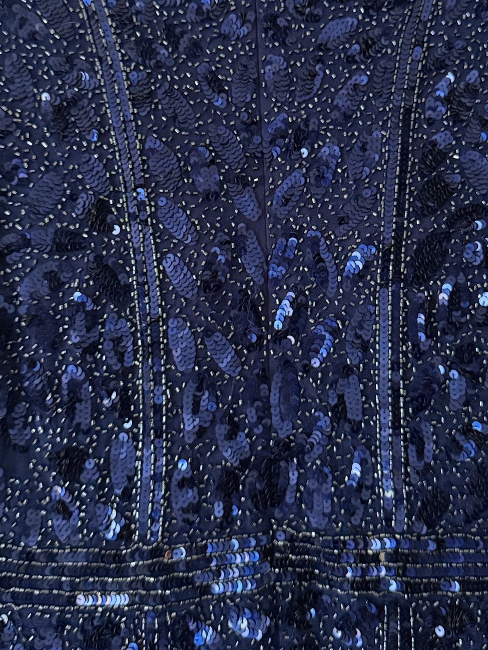Mac Duggal embellished evening gown, size 6, midnight navy blue, formal - Picture 10 of 11